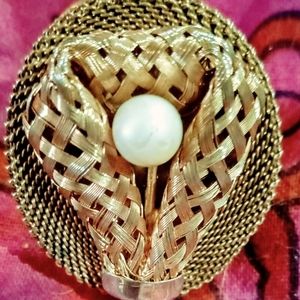 LENORA DAME VINTAGE RING